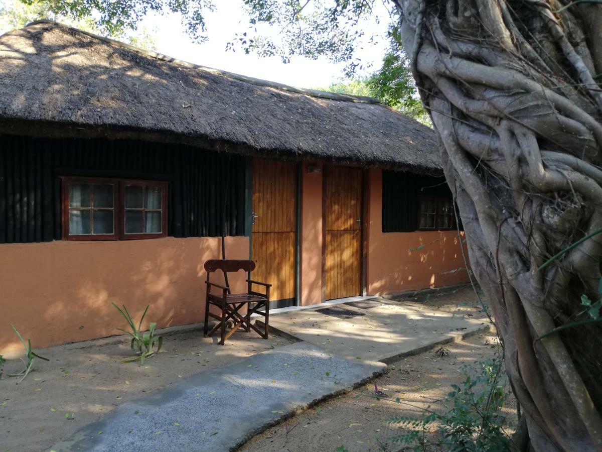 Вілла We Bushcamp & Horse Safaris Глуглуве Номер фото